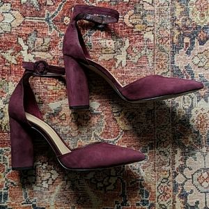 Gianni Bini Flara Suede Heels